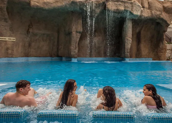 Magic Aqua Rock Gardens 4*