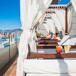 Magic Aqua Rock Gardens فندق بينايدورم