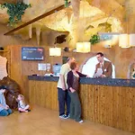 Magic Aqua Rock Gardens بينايدورم