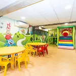 فندق Magic Aqua Rock Gardens 4*