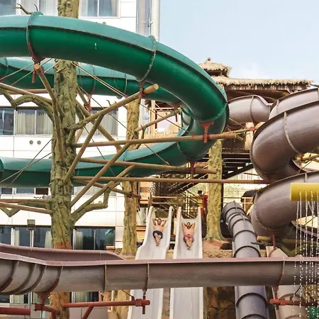 Magic Aqua Rock Gardens 酒店