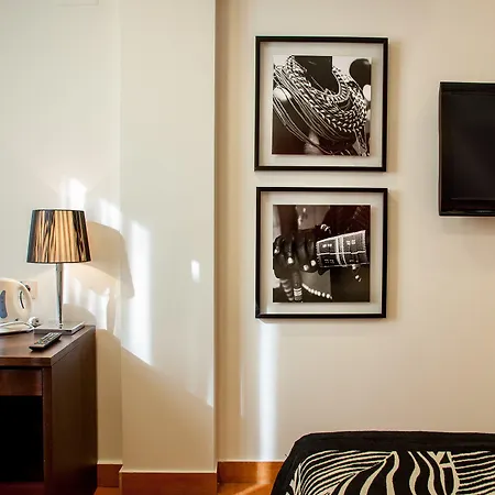 Magic Aqua Rock Gardens 4* 貝尼多姆