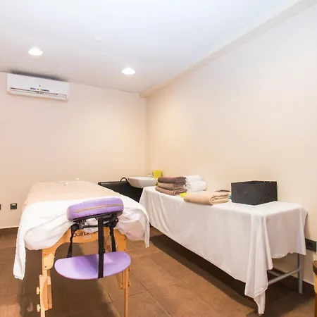 Magic Aqua Rock Gardens 貝尼多姆