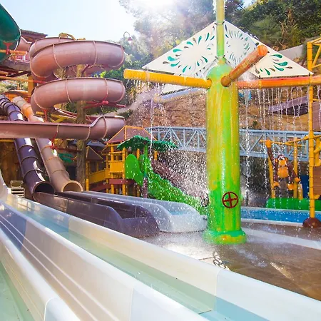 Magic Aqua Rock Gardens 4*