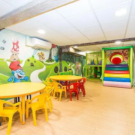 酒店 Magic Aqua Rock Gardens 4*