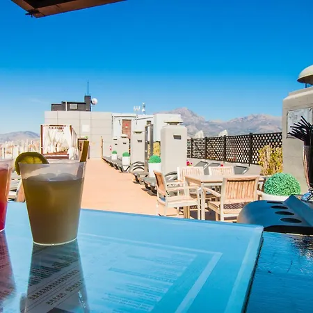 酒店 Magic Aqua Rock Gardens 4*