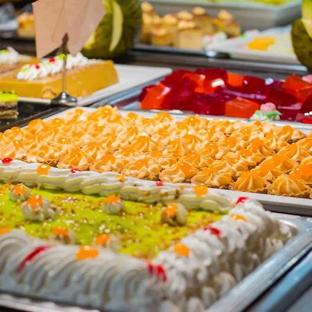 Magic Aqua Rock Gardens 酒店 4*