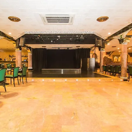 Magic Aqua Rock Gardens 酒店 4*