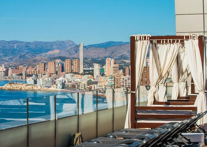 Magic Aqua Rock Gardens Hotel Benidorm