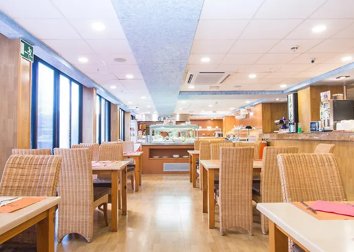 Magic Aqua Rock Gardens فندق بينايدورم